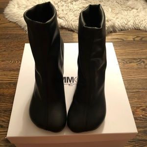 BNWT MM6 MAISON MARGIELA SQUARE TOE BOOTS SZ 36